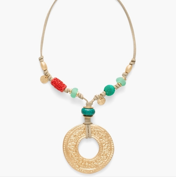 CHICO’s CLARA GREEN & GOLD PLATED NECKLACE NWT -PENDANT - Picture 1 of 11